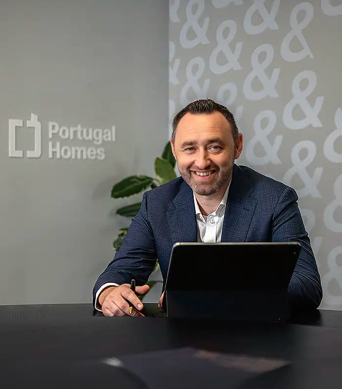 Section image with text block