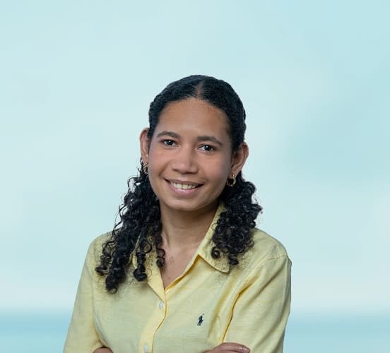 Lilia Silva, Administrative Support