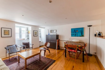 Rua São Sebastião da Pedreira, Property for sale in PW1256