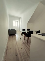 Mouraria, Property for sale in Mouraria, Lisbon, PW1359