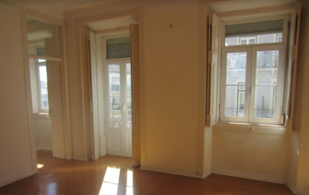 Anjos, Property for sale in Anjos, Lisbon, PW1429