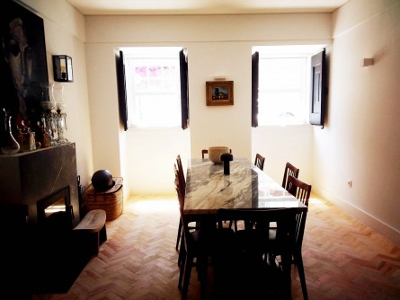 Rua dos Remédios, Property for sale in Lapa, Lisbon, PW1441