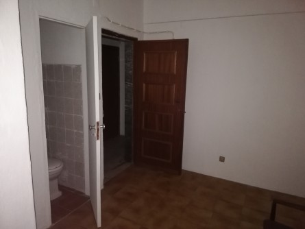 Alges, Property for sale in Lisbon, Lisbon, PW1619