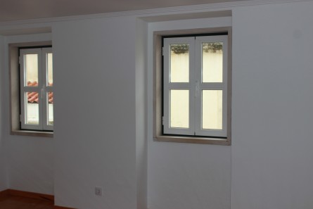 Rua do Sol à Santa Catarina, Property for sale in Santa Catarina, Lisbon, PW175