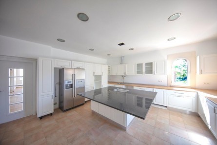 Benagil, Property for sale in Lagoa e Carvoeiro, Lagoa, PW1980