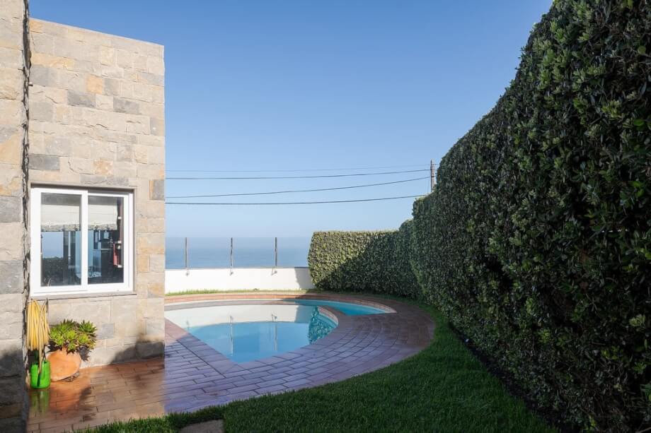 Colares, Property for sale in Sintra, Lisbon, PW2360