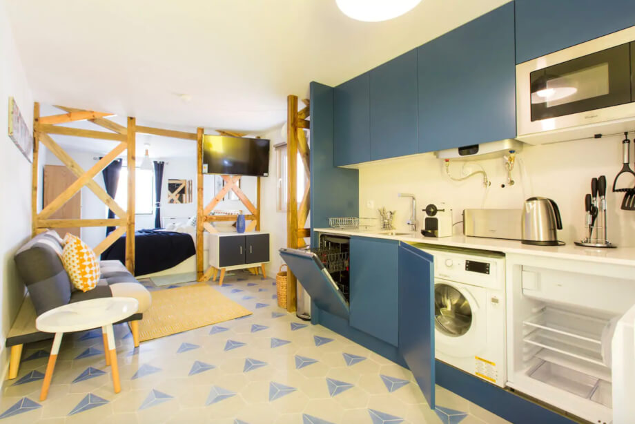 Sol Studio Apartment in Lisbon, Property for sale in Santa Catarina, Lisbon, PW2392