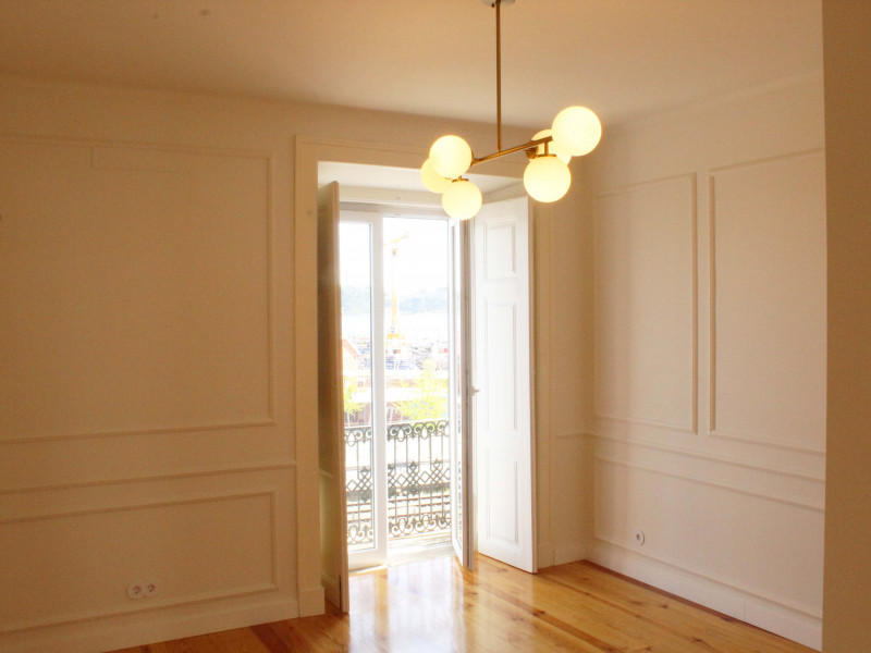 2 Bed Apartment in Santos, Property for sale in Santos, Lisbon, PW2420