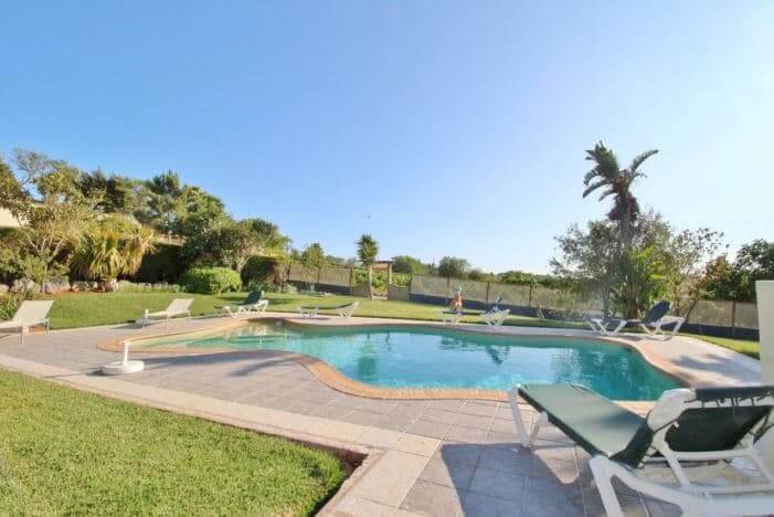 Praia da Luz Villa, Property for sale in Praia da Luz, Lagos, PW2794