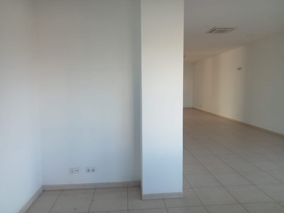 Lagos Commercial Property, Property for sale in PW2997