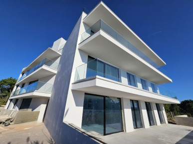 New 2 bedroom apartment, overlooking Nazaré and the Ocean, Property for sale in Nazaré, Nazaré, BL604(5)