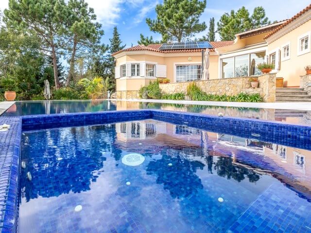 São Martinho Villa, Property for sale in S. Maria, S. Miguel, S. Martinho e S. Pedro de Penaferrim, Sintra, PW3648