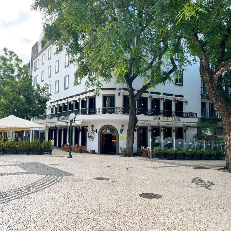 Madeira Hotel, Property for sale in PW3709