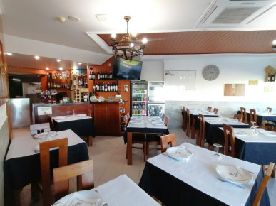 Commercial space in Caldas da Rainha, Property for sale in Caldas da Rainha, Leiria, BL1031