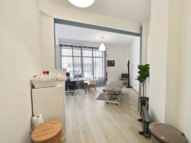 Commercial space in Caldas da Rainha city center, Property for sale in Caldas da Rainha, Leiria, BL1126