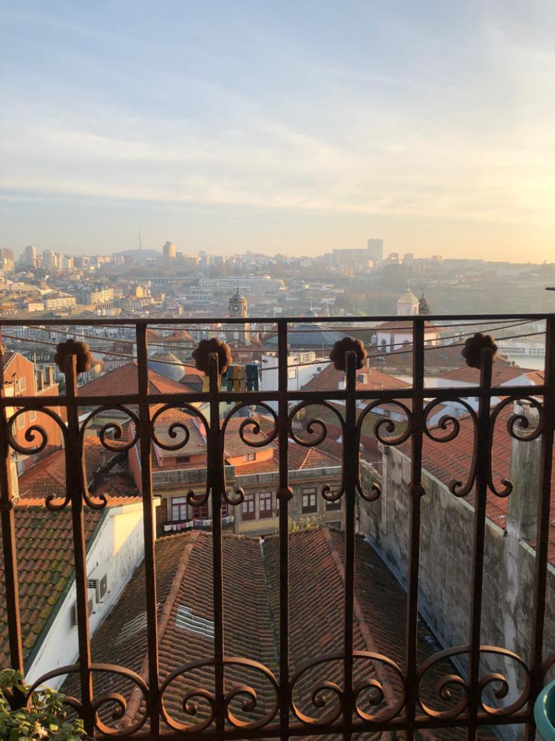 Building Historical Center Porto, Property for sale in Aliados, Porto, PW3858