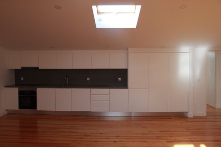 Castelo, Property for sale in Lisbon, Lisbon, PW387