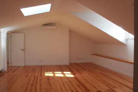 Castelo, Property for sale in Lisbon, Lisbon, PW387