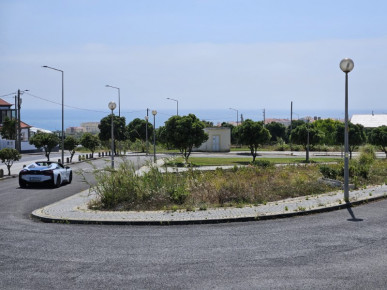 Plots just 800 meters from the beach, Property for sale in BL1118