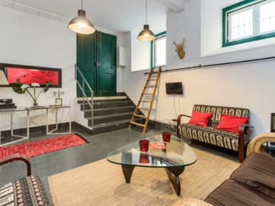 Commercial space in Sé, Lisbon ideal for a Loft, Property for sale in BL1190