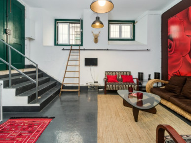 Commercial space in Sé, Lisbon ideal for a Loft, Property for sale in BL1190