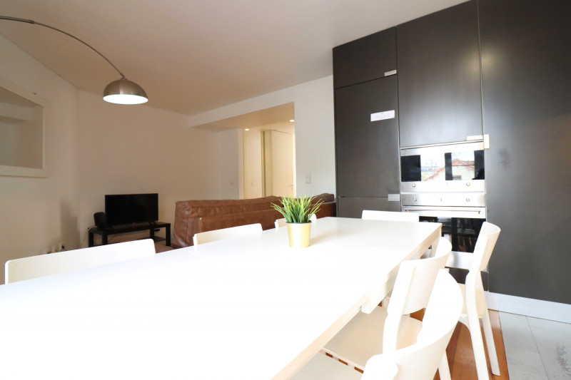 Charming 3 bedroom apartment in Praça da Alegria, Property for sale in PW3927