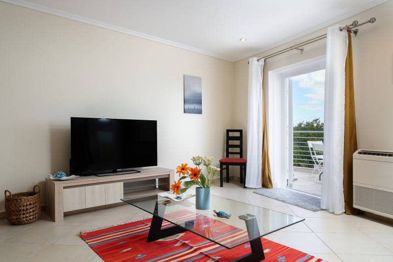 Modern 2-Bed Apartment with Balconies in Albufeira’s Entertainment District – 8 Mins to the Beach, Property for sale in PW3935