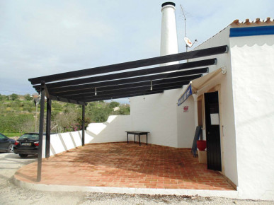 Traditional Portuguese Country Restaurant, Property for sale in PP2550