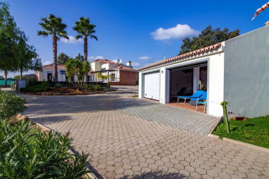 Detached 4 Bedroom Villa With Countryside Views, Property for sale in PP3281