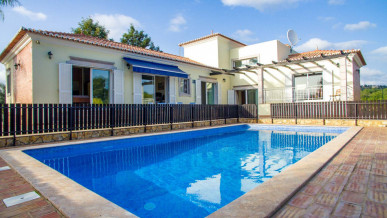 Detached 4 Bedroom Villa With Countryside Views, Property for sale in PP3281