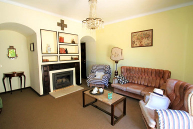 Charming Villa In Porches, Property for sale in PP4261