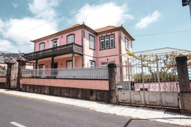 Amazing Villa with Pool and Ocean View, Property for sale in PP6914