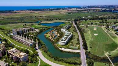Three Bedroom Apartments In Luxury Vilamoura Development With Private Infinity Pool, Property for sale in PP172888