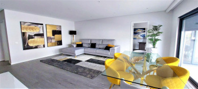 Brand New Three Bedroom Apartment With Swimming Pool, Property for sale in PP173406