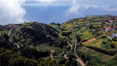 Land with 22 918m2 in Ponta do Pargo., Property for sale in PP173455