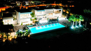 Masterpiece In The Heart Of Vilamoura, Property for sale in PP173535