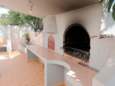 Traditional Spacious 4 Bed Townhouse In Vale Formoso, Property for sale in PP174168