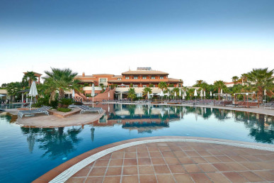 Two Bedroom Apartment  In Luxury Five Star Resort, Property for sale in PP174493