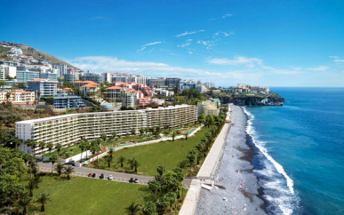 Four Bedroom Apartment In A Private Exclusive Condominium, Funchal, Property for sale in PP174587