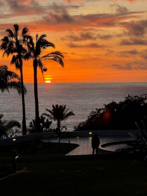 Four Bedroom Apartment By The Beach, Property for sale in PP174593