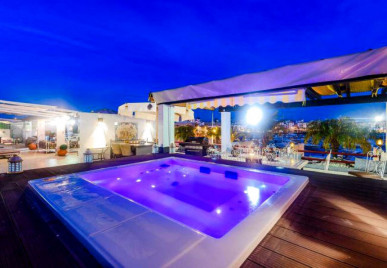 Luxury Apartment In Vilamoura Marina - Exceptional Rental Potential, Property for sale in PP174600