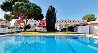 Perfect Retreat 3 Bedroom Villa,, Property for sale in PP174776