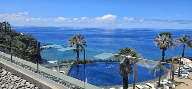 Huge Two Bedrooms By The Sea, Property for sale in Funchal, Madeira, PP174787