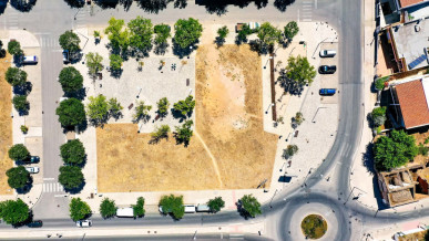 Plot For Habitation And Commercial Services Construction, Property for sale in PP175102