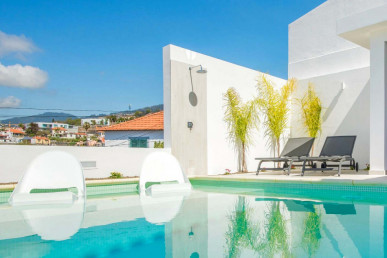 Funchal Center Villa, Property for sale in PP175174