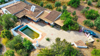 Charming 3 Bedroom Traditional Villa With Stunning Views, Property for sale in PP175211