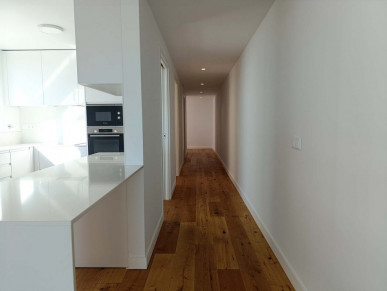 Luxury Waterfront One Bedroom Apartment In Fuseta, Property for sale in PP175386