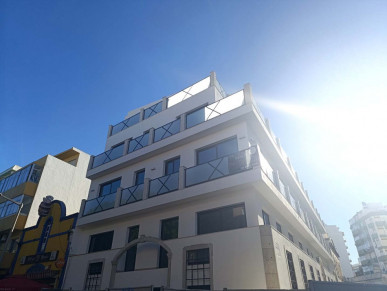 Luxury Rentable T2 Apartment In Downtown Faro, Property for sale in PP175394