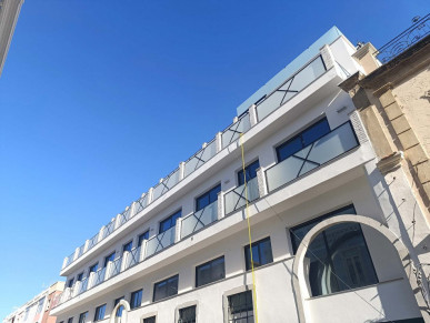 Luxury Rentable T2 Apartment In Downtown Faro, Property for sale in PP175394