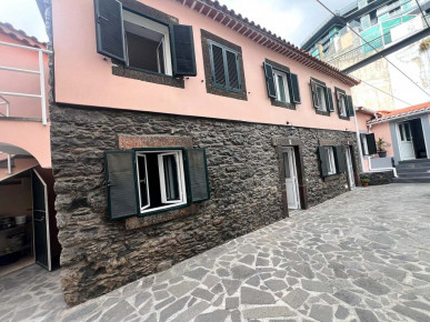 Investment Opportunity: Fully Furnished Villa with 4 Apartments, Property for sale in PP175422